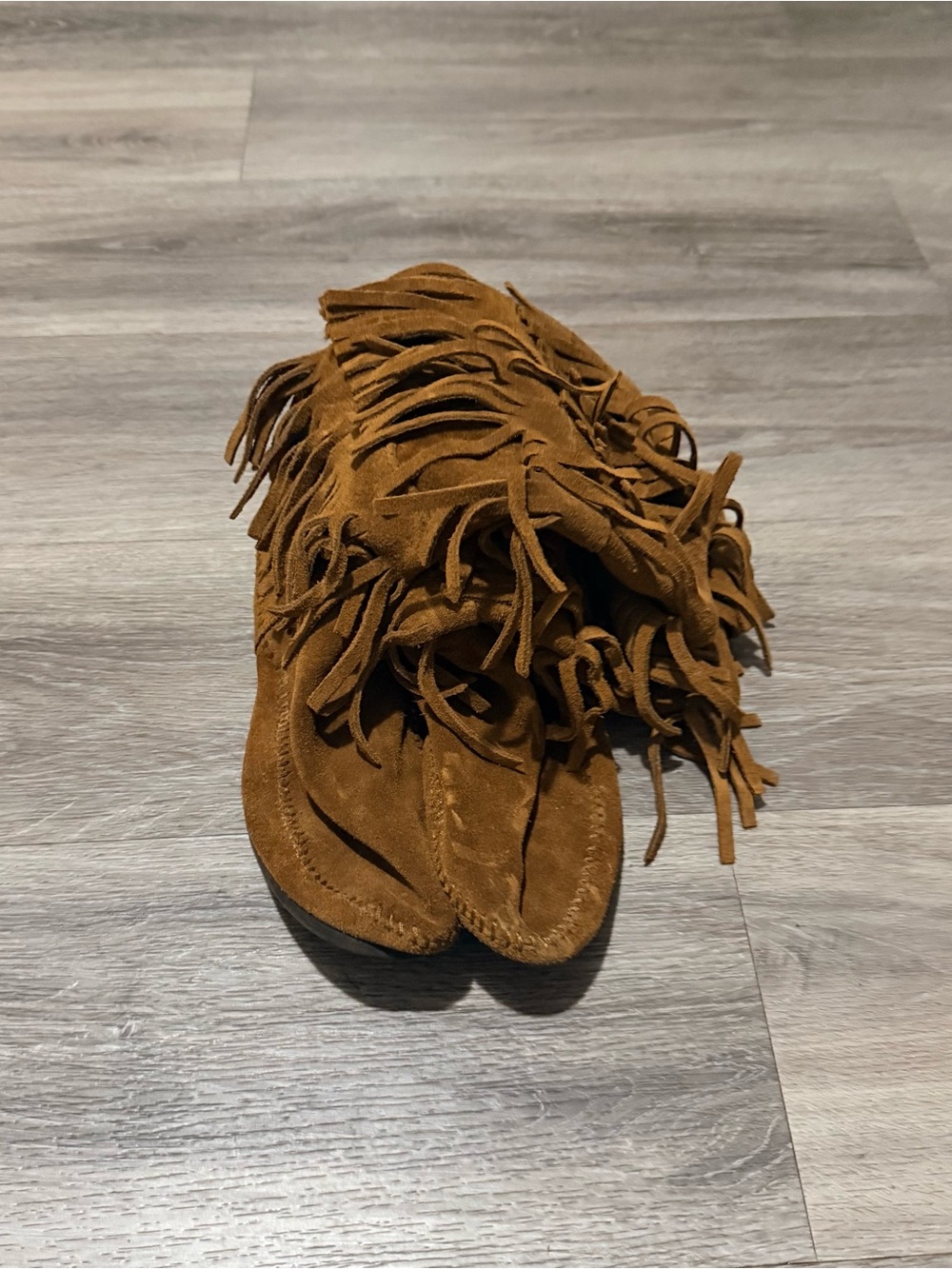 Minnetonka Suede Fringe Moccasins - Tan Brown